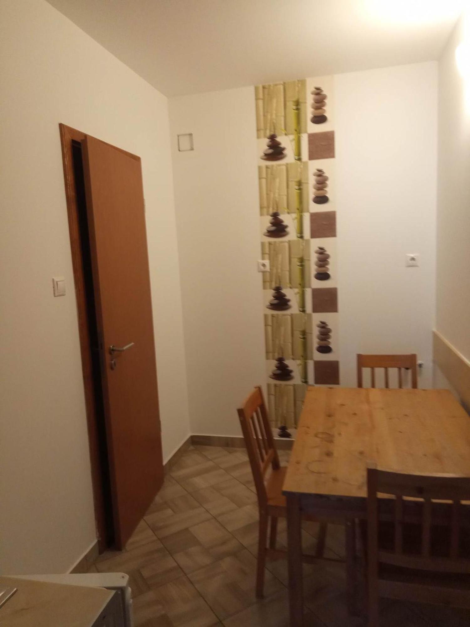 Oazis Wellness Apartman2 Hajduszoboszlo Room photo